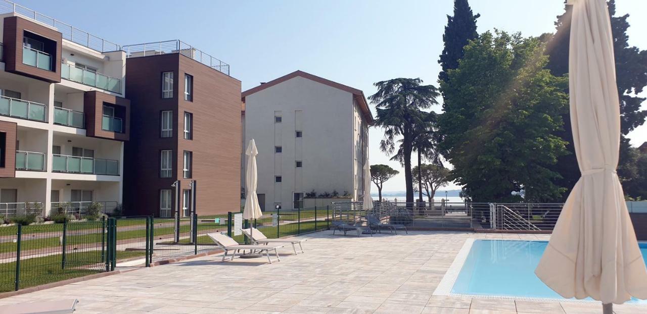 Piamarta Apartments Тосколано Мадерно Екстериор снимка