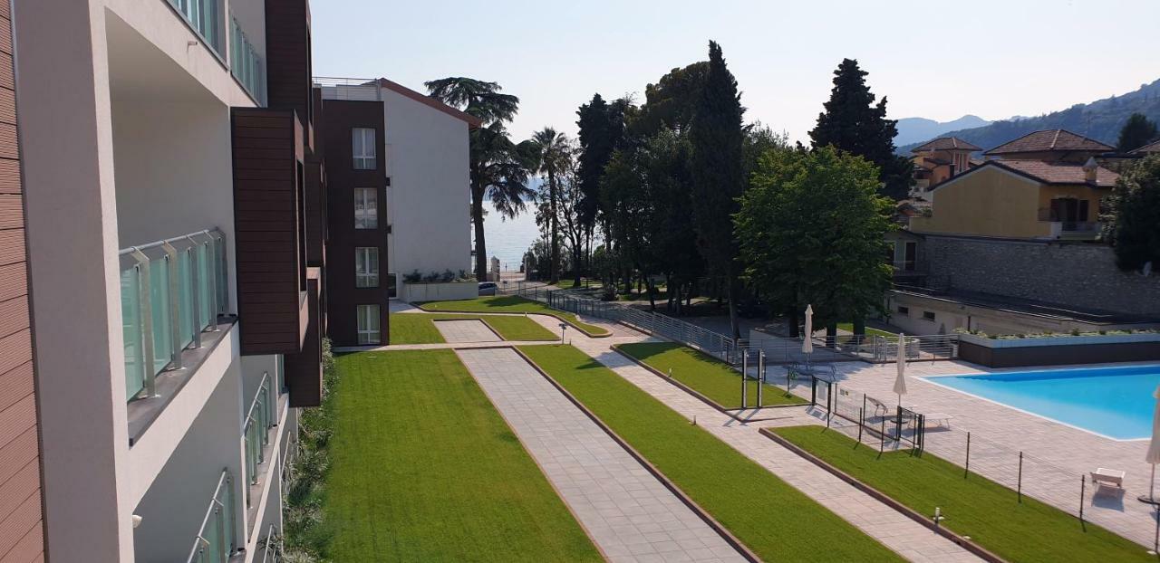 Piamarta Apartments Тосколано Мадерно Екстериор снимка